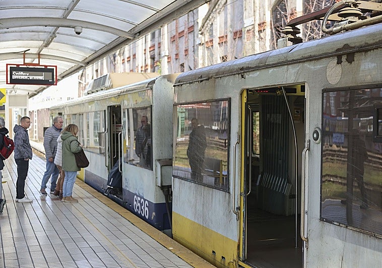 Ir en tren entre Gijón y Avilés es una lotería: Feve cancela el 35% de las frecuencias por culpa de las averías